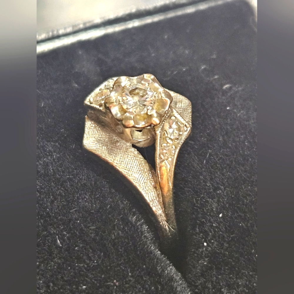 Vintage White Gold Diamond Ring Size 7